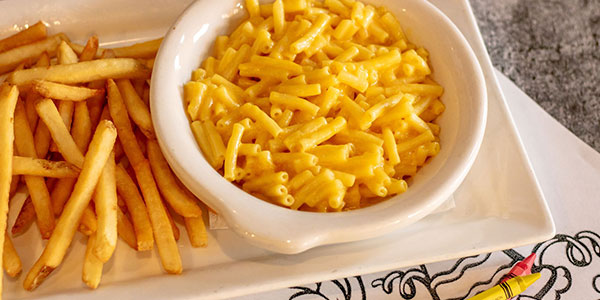 Wayzata Bar and Grill Mac N Cheese kids meal.